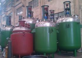 蒸汽加熱反應(yīng)釜、導(dǎo)熱油循環(huán)加熱反應(yīng)釜 