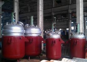 蒸汽加熱反應(yīng)釜、導(dǎo)熱油循環(huán)加熱反應(yīng)釜 