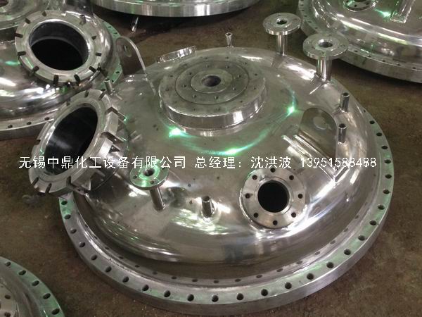 外盤半管加熱反應釜 內(nèi)盤管加熱反應釜